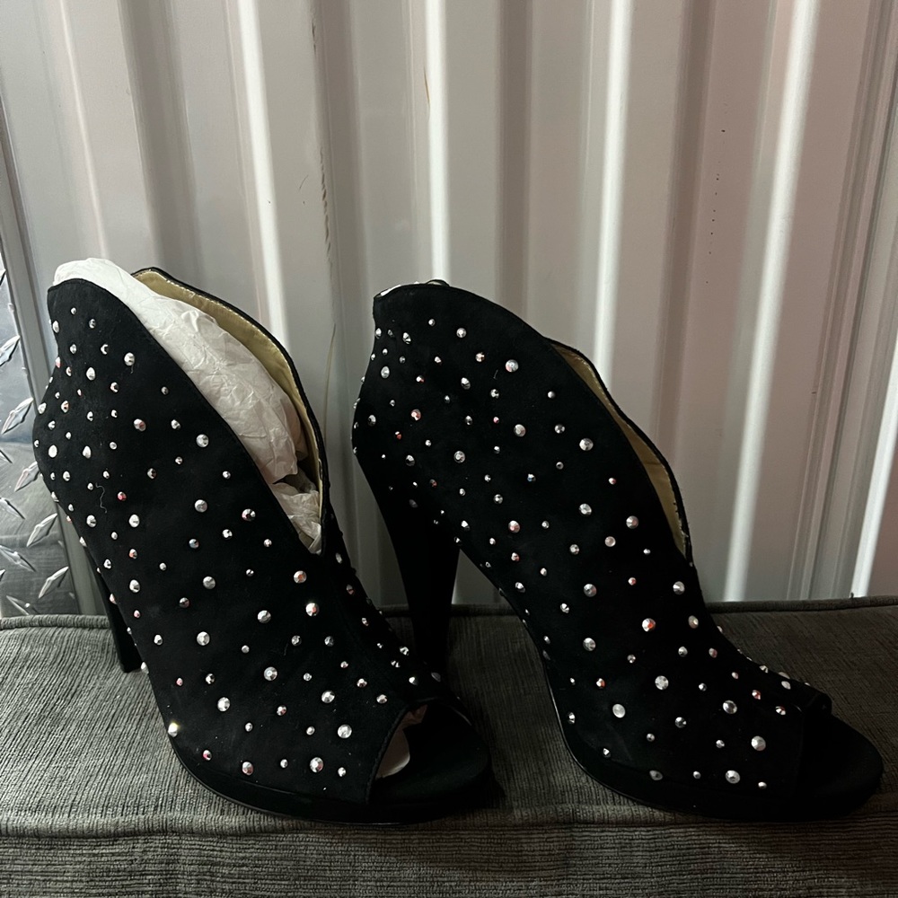 Inc Booties